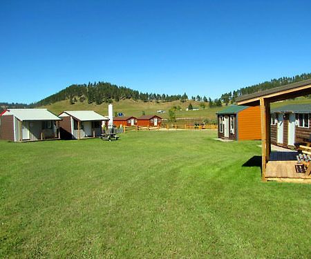 Suzies Camp Hotel Sturgis Exterior foto